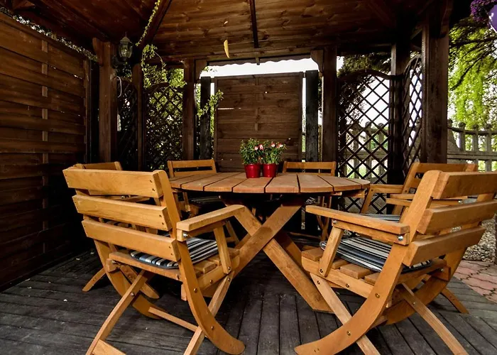 Han/Misafirhane Rozany *