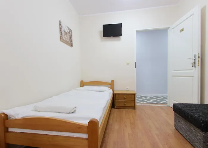 Rozany Laski (Kepno)